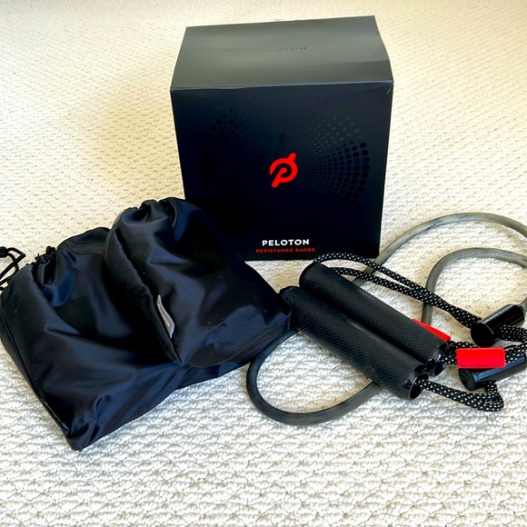 Like new with box Peloton resistance bands - set of 3 bands - Picture 1 of 8